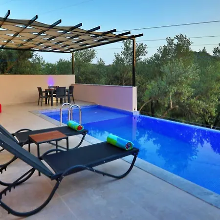 1 Bedroom 5374 Vilă