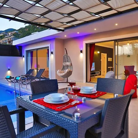 1 Bedroom 5374 Villa