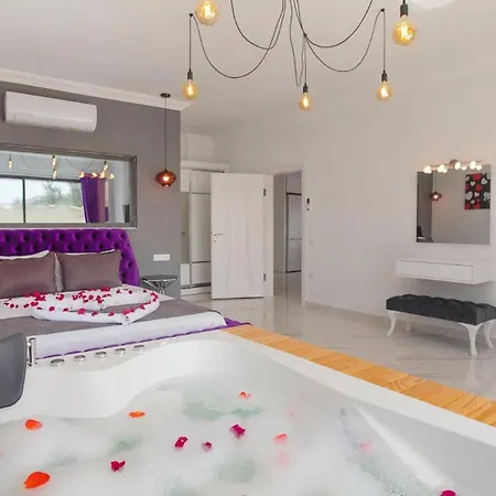 1 Bedroom 5374